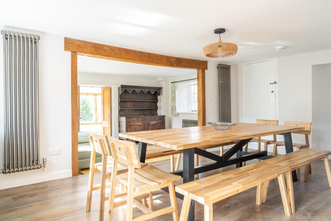 Charming Family Near Lyme Regis Holiday home *