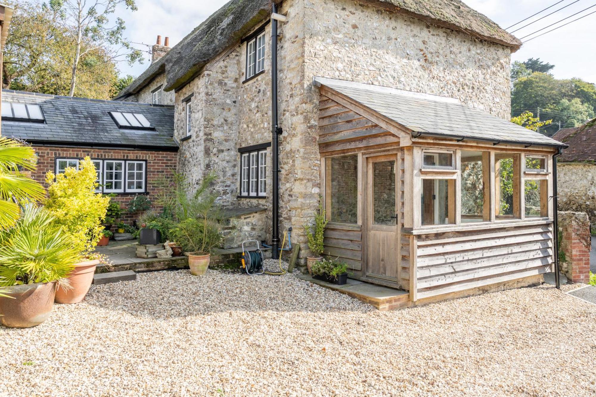 Charming Family Near Lyme Regis Holiday home