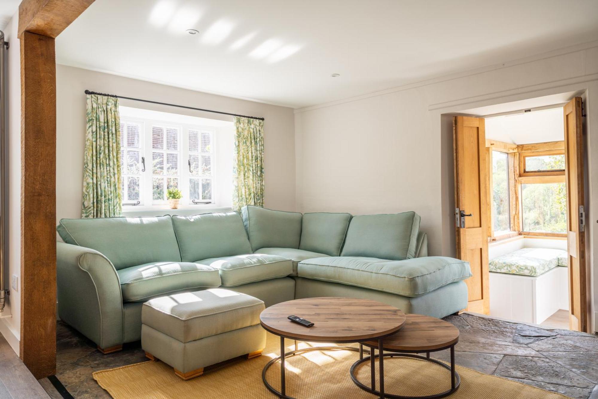 Charming Family Near Lyme Regis Holiday home